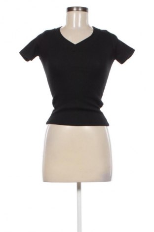 Γυναικεία μπλούζα Mila, Μέγεθος XS, Χρώμα Μαύρο, Τιμή 6,39 €