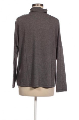 Damen Shirt New Laviva, Größe L, Farbe Grau, Preis 5,99 €