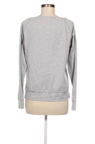 Damen Shirt Nike, Größe M, Farbe Grau, Preis 15,76 €