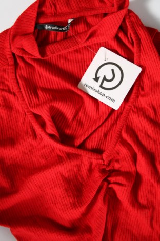 Damen Shirt Stradivarius, Größe M, Farbe Rot, Preis € 14,99