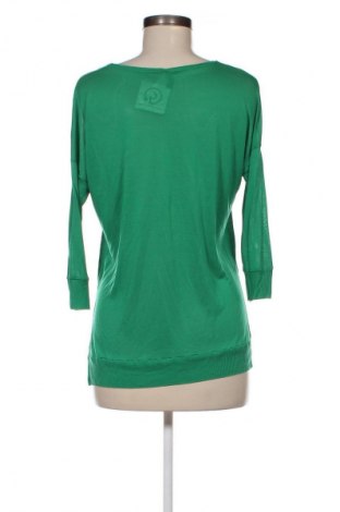 Damen Shirt Stradivarius, Größe S, Farbe Grün, Preis € 5,00