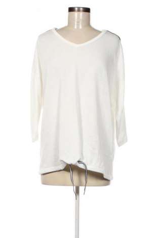 Дамска блуза Tom Tailor, Размер XL, Цвят Бял, Цена 15,79 лв.