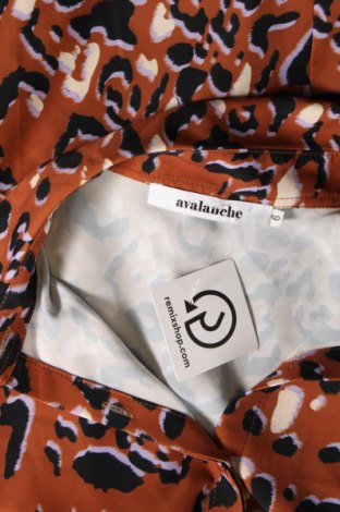 Damenbluse Avalanche, Größe S, Farbe Mehrfarbig, Preis € 4,49