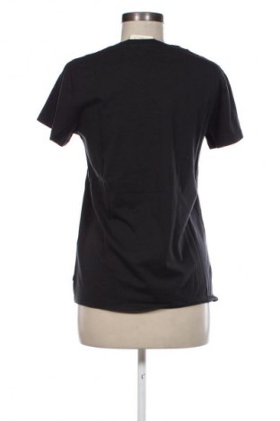 Γυναικείο t-shirt Levi's, Μέγεθος M, Χρώμα Μαύρο, Τιμή 19,49 €