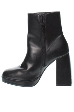 Botine de damă, Mărime 36, Culoare Negru, Preț 122,45 Lei