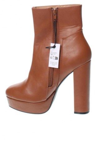 Botine de damă Even&Odd, Mărime 38, Culoare Maro, Preț 126,99 Lei