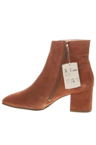 Botine de damă Hogl, Mărime 38, Culoare Maro, Preț 643,99 Lei