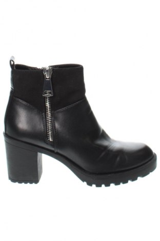 Botine de damă ONLY, Mărime 38, Culoare Negru, Preț 50,87 Lei