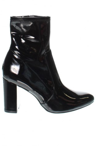 Botine de damă Steve Madden, Mărime 41, Culoare Negru, Preț 358,99 Lei