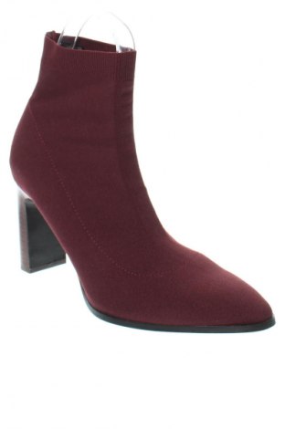 Botine de damă Zara, Mărime 42, Culoare Mov, Preț 67,99 Lei