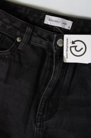 Damskie jeansy Assembly Label, Rozmiar M, Kolor Czarny, Cena 24,99 zł