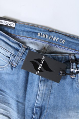 Damskie jeansy Blue Fire Co, Rozmiar M, Kolor Niebieski, Cena 77,99 zł