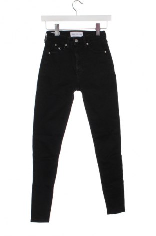 Blugi de femei Calvin Klein Jeans, Mărime XS, Culoare Negru, Preț 179,99 Lei