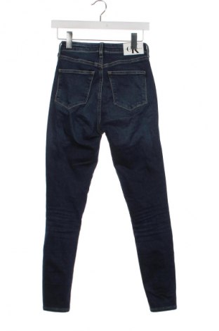 Női farmernadrág Calvin Klein Jeans, Méret XS, Szín Kék, Ár 34 599 Ft