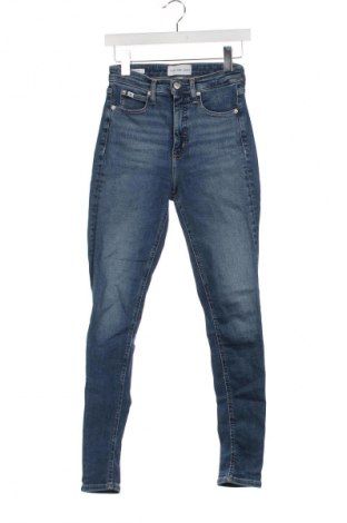 Dámske džínsy  Calvin Klein Jeans, Veľkosť S, Farba Modrá, Cena  30,95 €