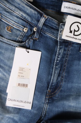 Női farmernadrág Calvin Klein Jeans, Méret S, Szín Kék, Ár 32 981 Ft