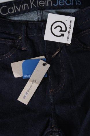 Dámské džíny  Calvin Klein Jeans, Velikost M, Barva Modrá, Cena  2 487,00 Kč