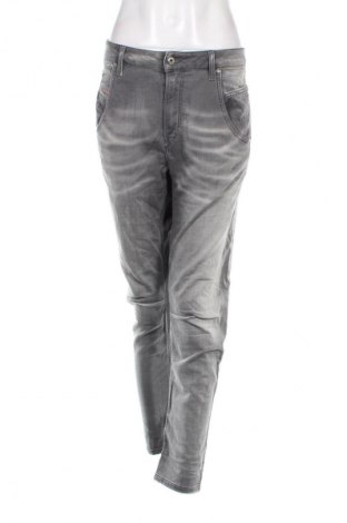 Damen Jeans Diesel, Größe L, Farbe Grau, Preis € 12,99