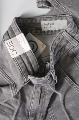 Дамски дънки Edc By Esprit, Размер M, Цвят Сив, Цена 29,99 лв.