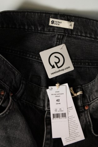 Dámské džíny  Gina Tricot, Velikost XL, Barva Šedá, Cena  1 116,00 Kč