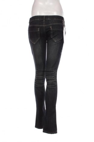 Damen Jeans Girl Vivi, Größe M, Farbe Blau, Preis € 15,99