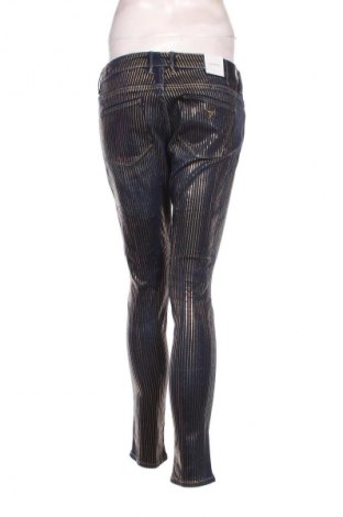 Damen Jeans Guess, Größe M, Farbe Blau, Preis 119,69 €