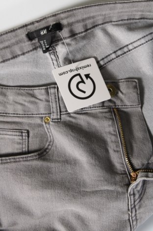 Damskie jeansy H&M, Rozmiar L, Kolor Szary, Cena 31,99 zł