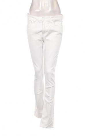 Γυναικείο Τζίν H&M, Μέγεθος L, Χρώμα Λευκό, Τιμή 24,57 €