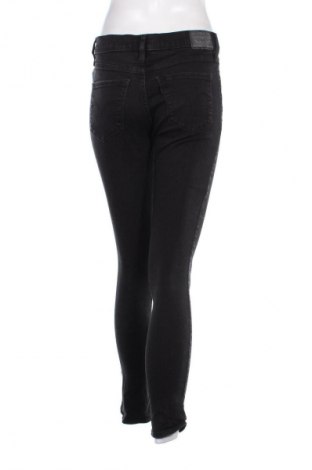 Damen Jeans Levi's, Größe M, Farbe Grau, Preis € 52,19