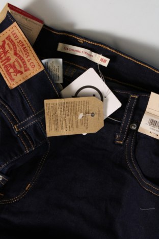 Дамски дънки Levi's, Размер XL, Цвят Син, Цена 172,00 лв.