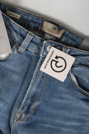 Damskie jeansy Ltb, Rozmiar XS, Kolor Niebieski, Cena 74,99 zł