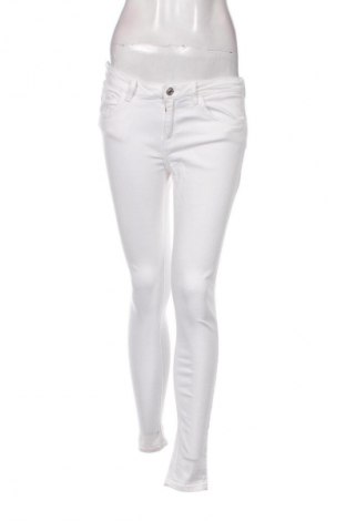 Damen Jeans Mango, Größe M, Farbe Weiß, Preis € 10,49