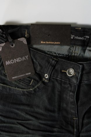 Női farmernadrág Monday Denim, Méret M, Szín Kék, Ár 11 899 Ft