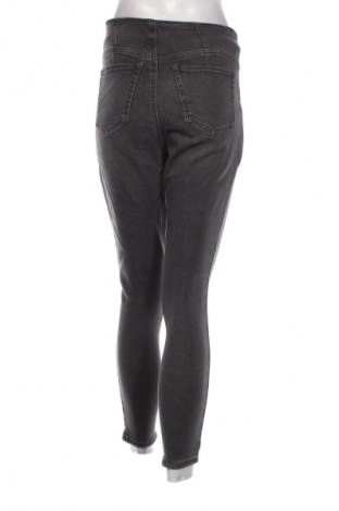 Damen Jeans No Boundaries, Größe S, Farbe Grau, Preis 6,49 €