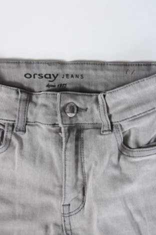 Damskie jeansy Orsay, Rozmiar XS, Kolor Szary, Cena 41,99 zł