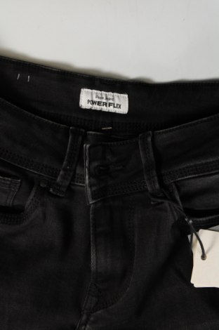 Blugi de femei Pepe Jeans, Mărime M, Culoare Negru, Preț 101,99 Lei