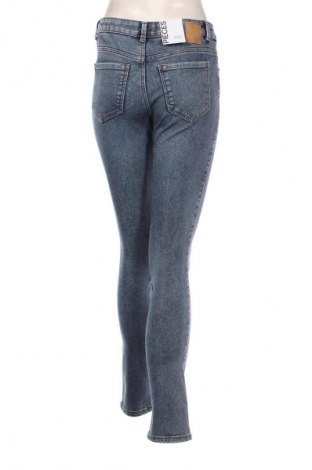 Damen Jeans Pieces, Größe M, Farbe Blau, Preis € 14,99