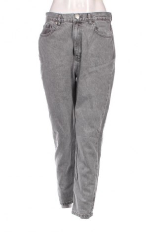 Damen Jeans Pull&Bear, Größe M, Farbe Grau, Preis 20,18 €