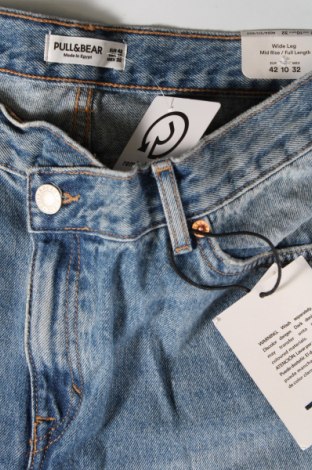 Γυναικείο Τζίν Pull&Bear, Μέγεθος L, Χρώμα Μπλέ, Τιμή 17,49 €