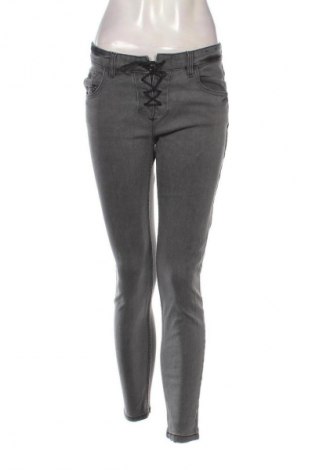 Damen Jeans Reserved, Größe M, Farbe Grau, Preis 5,99 €