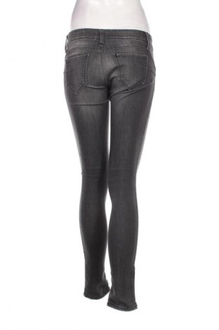 Damen Jeans United Colors Of Benetton, Größe M, Farbe Grau, Preis 13,99 €