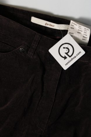 Pantaloni de velvet de femei, Mărime L, Culoare Maro, Preț 37,15 Lei