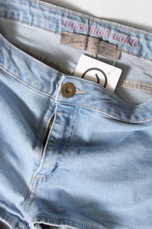 Дамски къс панталон Denim Co., Размер S, Цвят Син, Цена 19,14 лв.