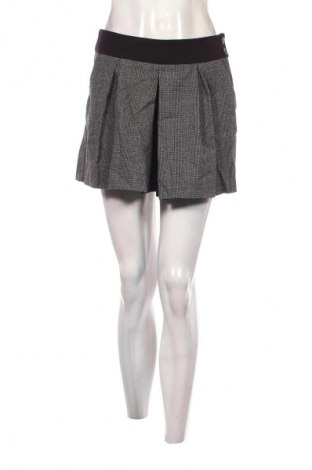 Γυναικείο κοντό παντελόνι Orsay, Μέγεθος XS, Χρώμα Πολύχρωμο, Τιμή 5,54 €