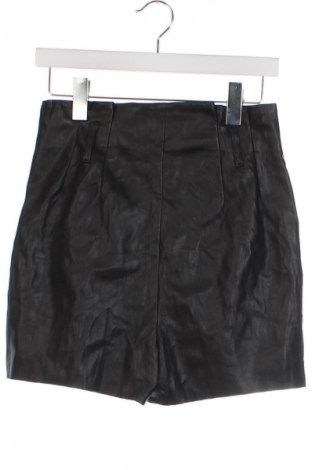 Pantaloni scurți de femei Pimkie, Mărime XS, Culoare Negru, Preț 29,99 Lei