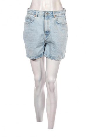 Γυναικείο κοντό παντελόνι Reserved, Μέγεθος M, Χρώμα Μπλέ, Τιμή 15,47 €