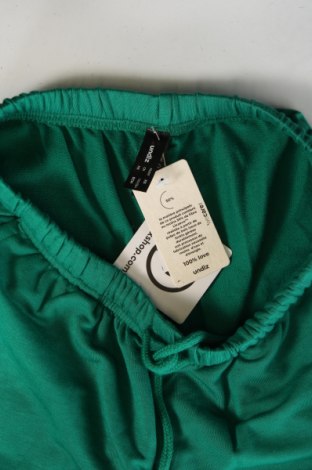 Pantaloni scurți de femei Undiz, Mărime XS, Culoare Verde, Preț 75,99 Lei