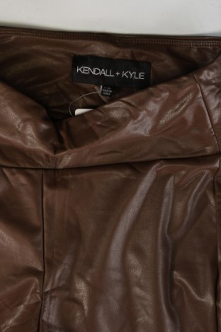 Дамски клин Kendall & Kylie, Размер XS, Цвят Кафяв, Цена 12,99 лв.