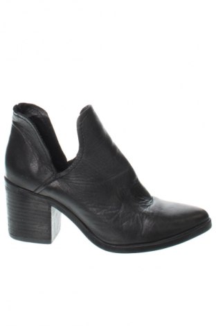 Γυναικεία παπούτσια Steve Madden, Μέγεθος 38, Χρώμα Μαύρο, Τιμή 44,04 €