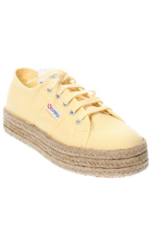 Дамски обувки Superga, Размер 38, Цвят Жълт, Цена 39,99 лв.